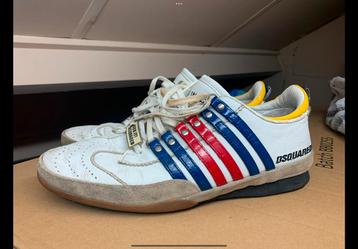 DSQUARED schoenen mt45 beschikbaar voor biedingen