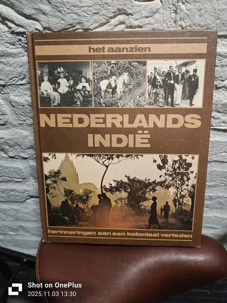 Het Aanzien van Nederlands-Indië, Boeken, Geschiedenis | Wereld, Gelezen, Azië, 20e eeuw of later, Ophalen of Verzenden