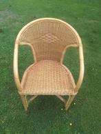 Rotan stoelen 4 stuks vier identieke stoelen, Ophalen, Zo goed als nieuw, Bruin, Vier