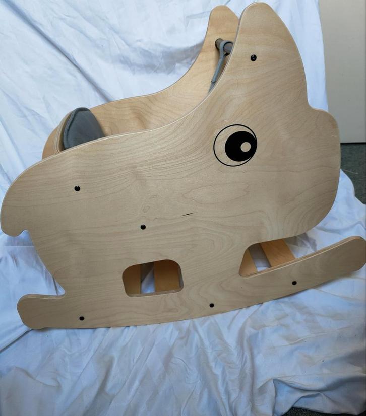 Done by Deer Rocking Rhino Schommelstoel Chair Schommel, Kinderen en Baby's, Speelgoed | Hobbelfiguren, Nieuw, Ophalen