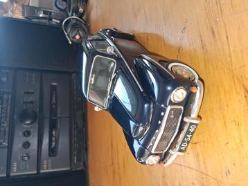 Prachtige volvo van het merk Revell.  beschikbaar voor biedingen