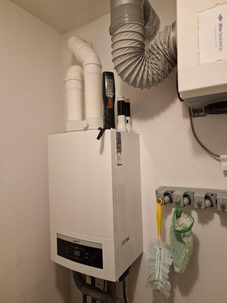 CV ketel Proline NxT HRC24 CW4, Doe-het-zelf en Verbouw, Verwarming en Radiatoren, Zo goed als nieuw, Cv-ketel of Combi-ketel