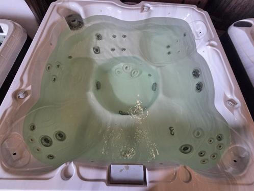 ‼️SPOTGOEDKOOP NU 3450 EURO‼️vandaag bezorgd, Tuin en Terras, Bubbelbaden en Hottubs, Zo goed als nieuw, Ophalen of Verzenden