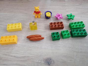 LEGO Duplo Winnie de Poeh's Picknick set 5945 beschikbaar voor biedingen