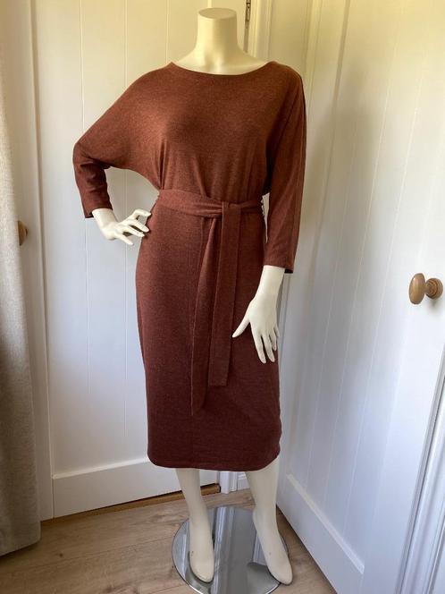 In goede staat: HEMA jurk met ceintuur bruin maat S/M, Kleding | Dames, Jurken, Gedragen, Maat 36 (S), Bruin, Ophalen of Verzenden