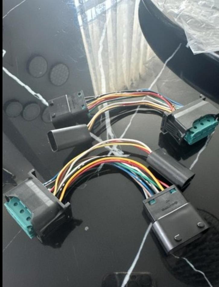 Bmw e60 koplamp adapter voor e60 naar e60 lci, Auto diversen, Carkits, Zo goed als nieuw, Ophalen of Verzenden