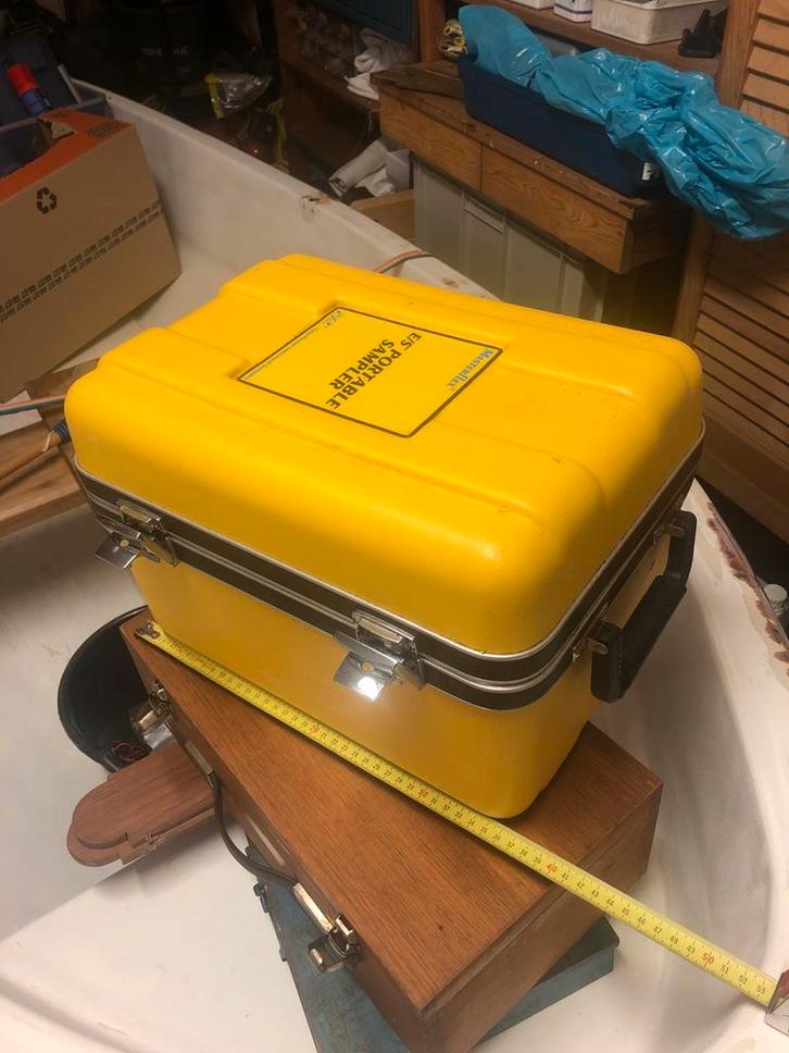 Accu Bak Bescherming Koffer - 22x34x23 cm, Auto-onderdelen, Accu's en Toebehoren, Ophalen of Verzenden