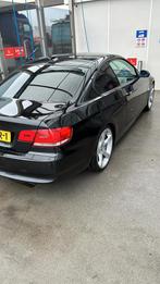BMW 3-Serie (e92) 2.0 I 320 Coupe 2009 Zwart, Origineel Nederlands, Te koop, 163 pk, 1400 kg
