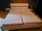 Wit bed met 2 M-line  motion 4 mattassen 220 bij 90, Ophalen, Eenpersoons, Wit, Zo goed als nieuw