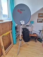Schotelantenne Triax diameter 60 cm + sat Finder + TV, Overige merken, Gebruikt, (Schotel)antenne, Ophalen