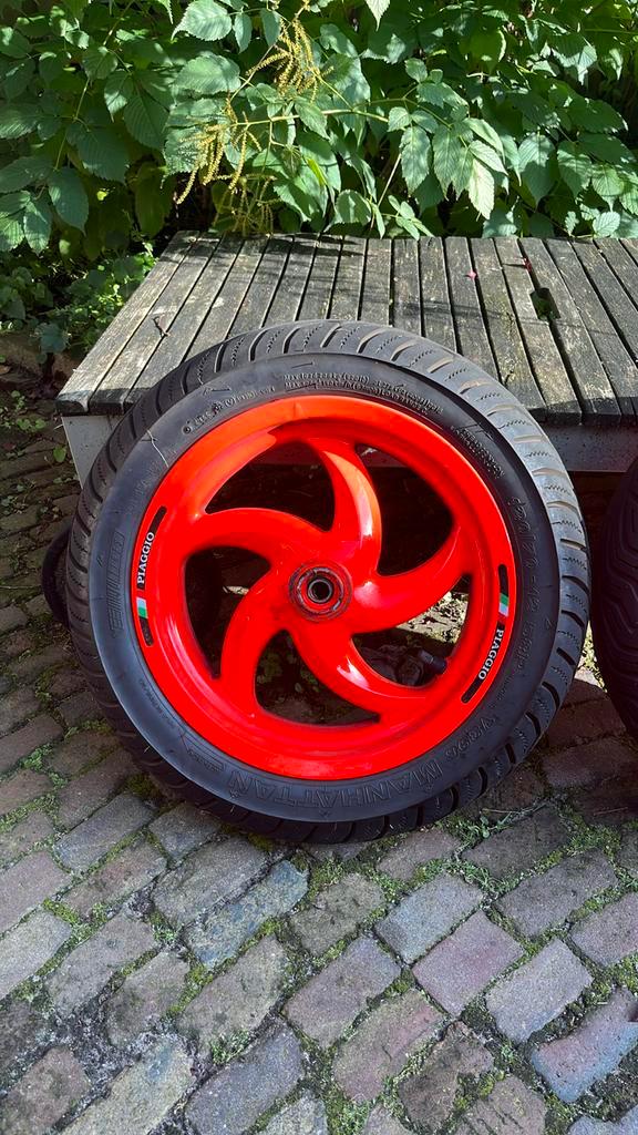 Velgen set gilera runner 125/180, Motoren, Tuning en Styling, Ophalen