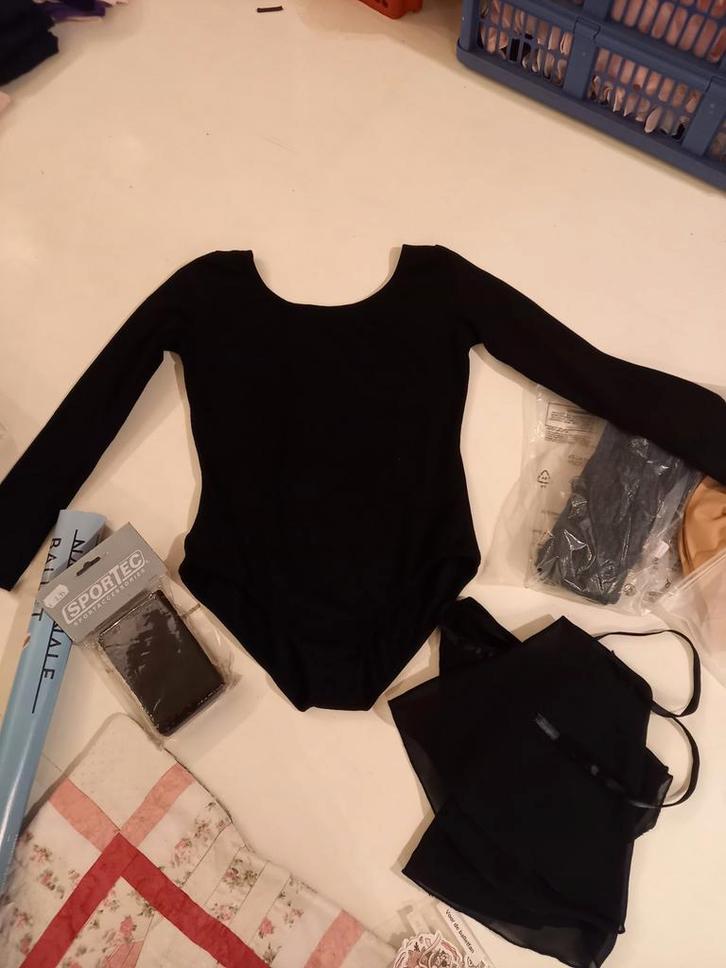 Balletpakje en rokje, cadeauset voor ca 10 jarige, Sport en Fitness, Ballet, Nieuw, Kleding, Ophalen of Verzenden