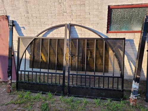 Sierpoort te koop, Tuin en Terras, Tuinhekken en Hekwerk, Zo goed als nieuw, Tuinhek, IJzer, Met poort, Ophalen