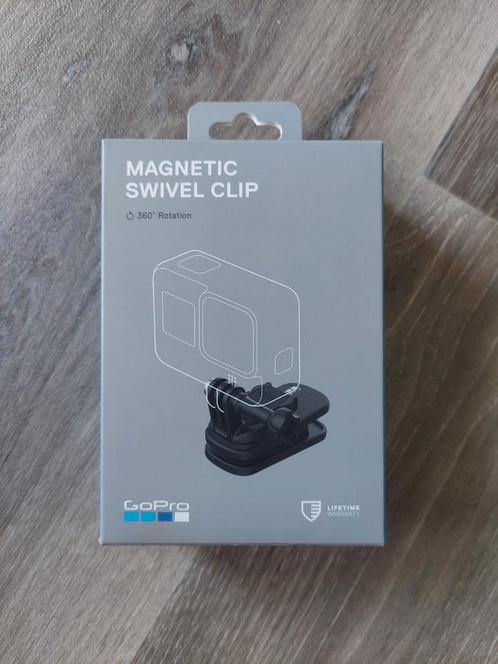 Klem voor actiecamera - GoPro Magnetic Swivel Clip, Audio, Tv en Foto, Actiecamera's, Zo goed als nieuw, Overige merken, Ophalen of Verzenden