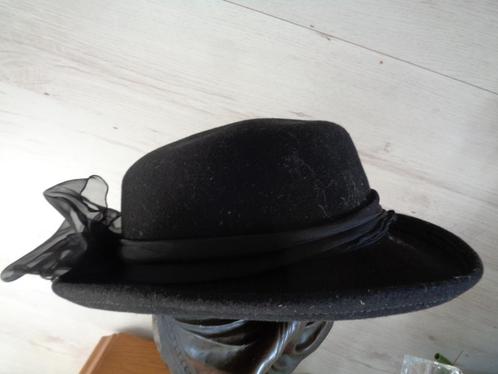 zwarte dames hoed van arlin uit U.S.A, Antiek en Kunst, Antiek | Kleding en Accessoires, Dames, Heren, Kinderen, Ophalen of Verzenden