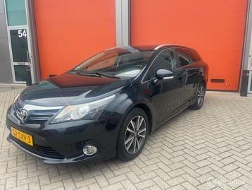 Toyota Avensis 1.8 VVTi Business Limited station veel extr's beschikbaar voor biedingen