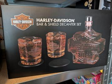 Harley Davidson Bar & Shield Decanteerset Whiskey Set beschikbaar voor biedingen