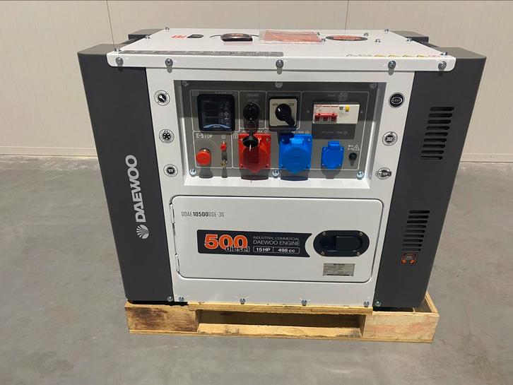 Daewoo Diesel Generator 8.1 KVA, Doe-het-zelf en Verbouw, Aggregaten, Nieuw, Dieselolie, 5 tot 10 kVA, Elektrisch startend, Geluidgedempt