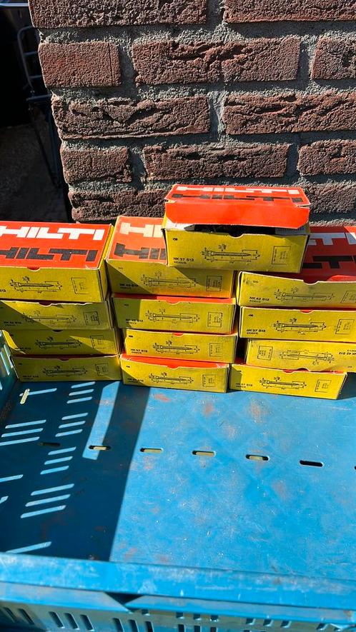 Hilti NK42-S12 spijkers voor in spijkerpistool, Doe-het-zelf en Verbouw, IJzerwaren en Bevestigingsmiddelen, Zo goed als nieuw