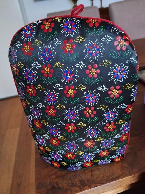 staphorster stipwerk theemuts en stuk stof, Antiek en Kunst, Antiek | Kleden en Textiel, Ophalen of Verzenden
