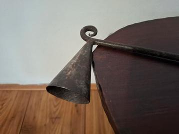 Vintage gietijzeren kaarsen dover ( gothic , witch stijl) beschikbaar voor biedingen