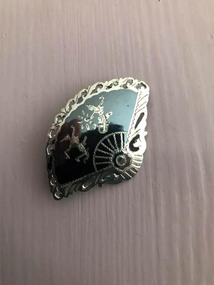 Niëllo zilveren/sterling waaiertje, Sieraden, Tassen en Uiterlijk, Broches, Zo goed als nieuw, Zilver, Zwart, 4 tot 7 cm, Ophalen