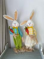 2 x grote decoratie haasjes op stro. Haas man en vrouw Pasen, Diversen, Pasen, Ophalen, Zo goed als nieuw