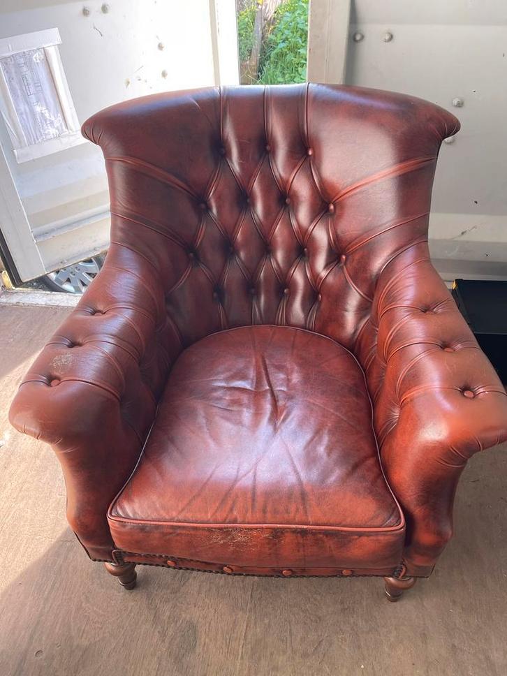 Klassieke leren fauteuil, Huis en Inrichting, Fauteuils, Gebruikt, Leer, Minder dan 50 cm, Minder dan 75 cm, Ophalen of Verzenden