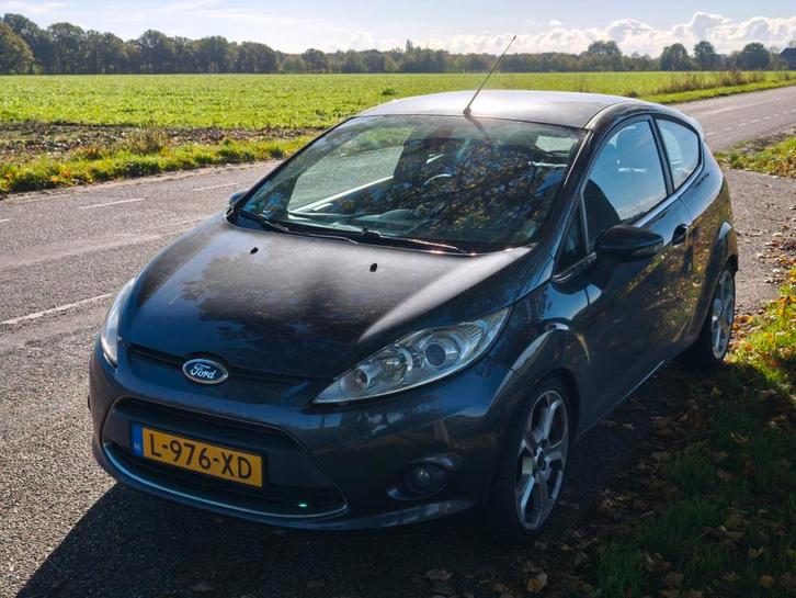 Ford Fiësta 1.6 ST-line 88KW 2009 Grijs (08/2026 APK), Auto's, Ford, Particulier, Fiësta, Airbags, Airconditioning, Bluetooth