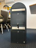 Bobi brievenbus, Tuin en Terras, Brievenbussen, Ophalen, Zo goed als nieuw, Staande brievenbus