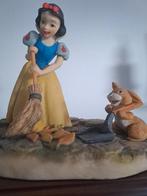 Te koop  beeld  snowwhite, Verzamelen, Disney, Ophalen of Verzenden, Zo goed als nieuw, Beeldje of Figuurtje