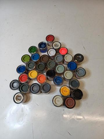 Humbrol & Revell Verf - 35 Potjes beschikbaar voor biedingen