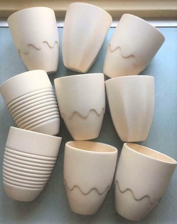 9 Cor Unum Vrienden bekers Charlotte Landsheer Prijs STUK!!, Antiek en Kunst, Curiosa en Brocante, Verzenden