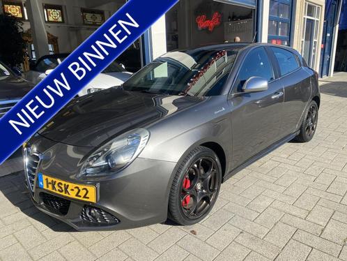 Alfa Romeo Giulietta 1.4 T Distinctive BAK NIET GOED !, Auto's, Alfa Romeo, Bedrijf, Te koop, Giulietta, ABS, Airbags, Airconditioning