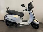 Piaggio Vespa Sprint 50 | Parelmoer wit | 13.596km, Fietsen en Brommers, Scooters | Vespa, Ophalen, Italie, Gebruikt, Overige modellen