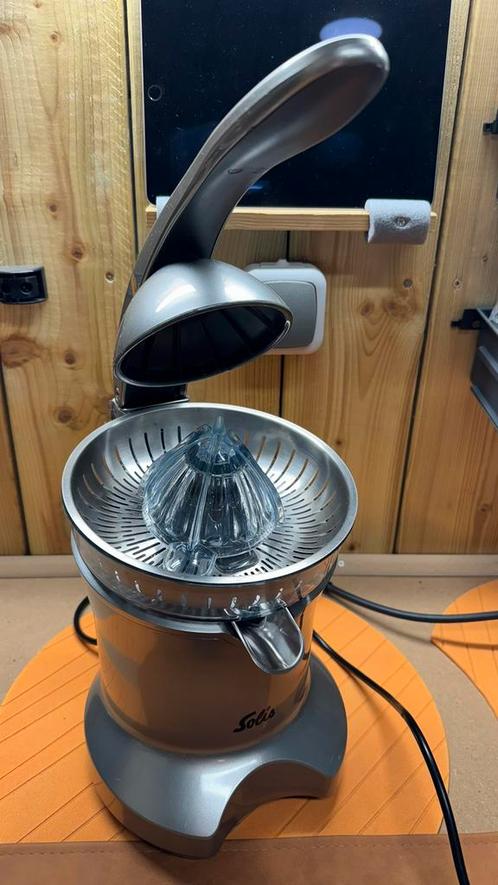 Solis elektrische citruspers BCP600, Witgoed en Apparatuur, Juicers, Gebruikt, Citruspers, Elektrisch, Ophalen of Verzenden