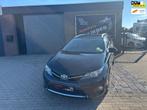 Toyota Auris Touring Sports 1.8 Hybrid Dynamic, 28 km/l, Gebruikt, 4 cilinders, Blauw