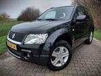 Suzuki Grand Vitara 1.6 3D 2006 Zwart, Auto's, Origineel Nederlands, Te koop, Benzine, 4 stoelen