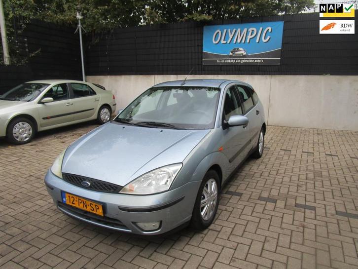 Ford Focus 1.6-16V Futura +Airco +Leer +Nieuwe Apk, Auto's, Ford, Particulier, Te koop, Focus, ABS, Airbags, Airconditioning, Boordcomputer
