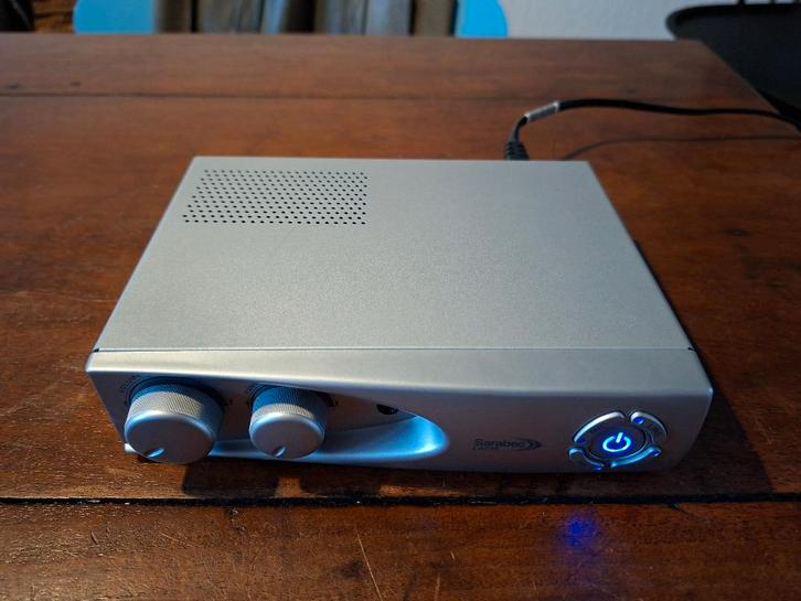 Ringleiding versterker Sarabec LA215, Audio, Tv en Foto, Overige Audio, Tv en Foto, Zo goed als nieuw, Ophalen