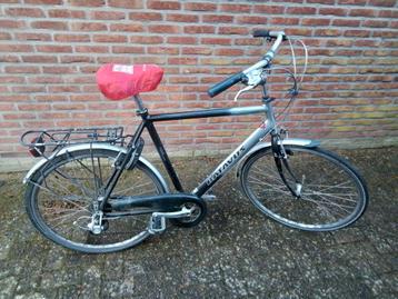 Herenfiets merk batavus rijd nog gebruikt fiets interesse,,, beschikbaar voor biedingen