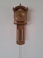 Nette eikenhouten Tempus Fugit wand klok, Antiek en Kunst, Ophalen
