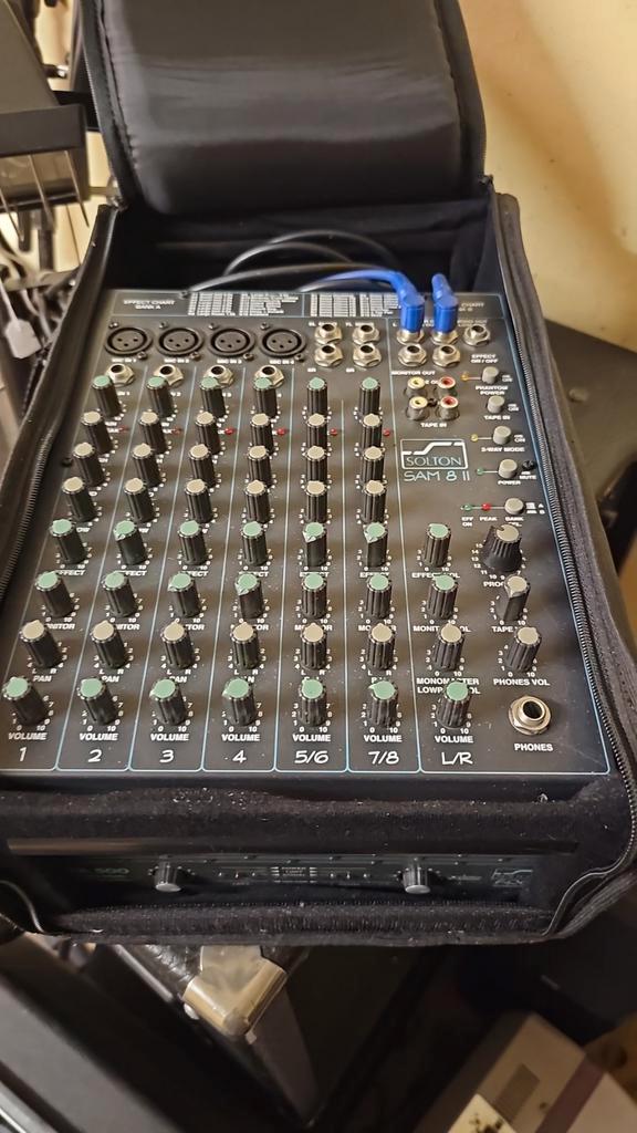 Solton SAM 8 II mengpaneel met flightcase, Muziek en Instrumenten, Mengpanelen, Zo goed als nieuw, Ophalen
