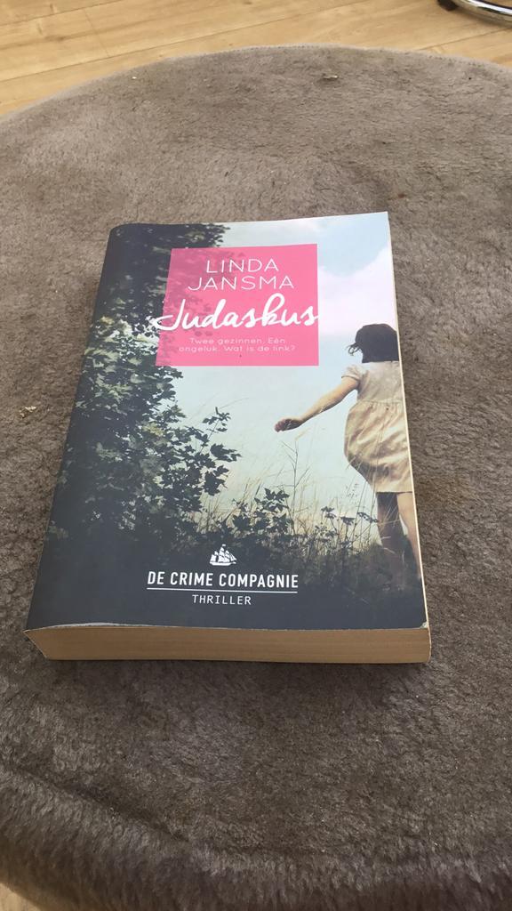 Linda Jansma - Judaskus, Boeken, Thrillers, Zo goed als nieuw, Nederland, Ophalen of Verzenden