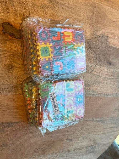Kinderspelletjes en puzzelmatjes – houten spelletjes + foam, Hobby en Vrije tijd, Gezelschapsspellen | Overige, Nieuw, Ophalen of Verzenden