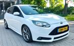 Ford FOCUS 2.0 EcoBoost ST-2 250PK Eibach, Euro 5, Gebruikt, Zwart, 4 cilinders