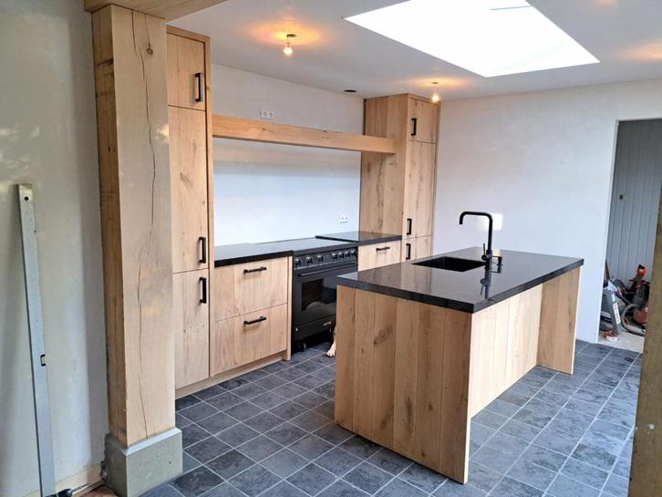 Keuken echt eiken - Robuust, Huis en Inrichting, Keuken | Complete keukens, Nieuw, Overige typen, Bruin, Graniet of Steen, Greeploos