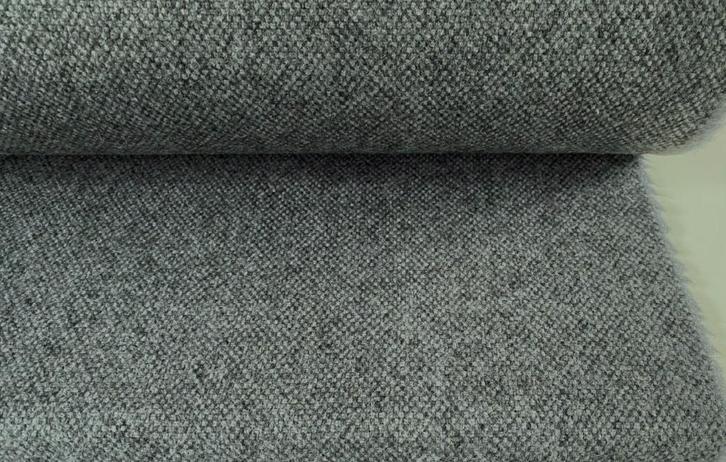 Gudbrandsdalens Amdal 185; grijs tinten; 19 meter meubelstof, Hobby en Vrije tijd, Stoffen en Lappen, Nieuw, Wol, 120 cm of meer