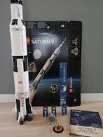 LEGO 92176 - NASA Apollo Saturn V, Ophalen, Zo goed als nieuw