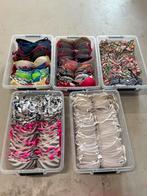 Grote partij BH's en enkele Slips - circa 260 stuks - Nieuw, Ophalen, Overige kleuren, BH